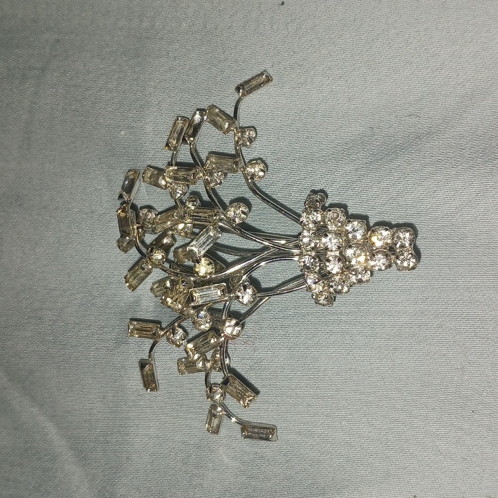 Brooch